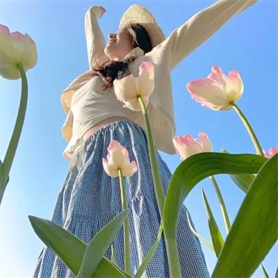 鲁卜哈利沙漠：非洲的女人